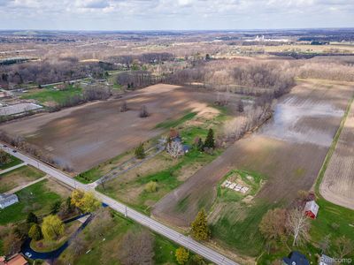 2 Carleton Rockwood Rd, Carleton, MI, 48117