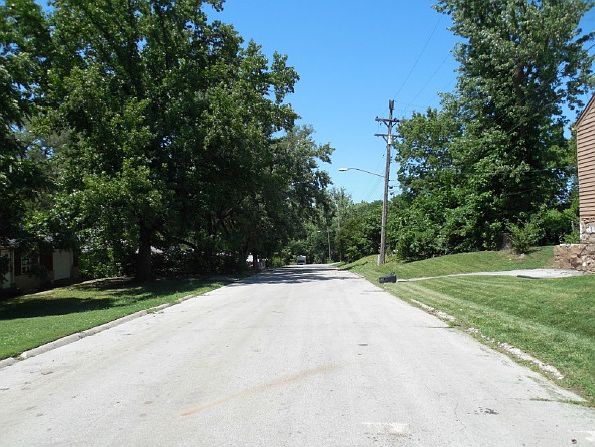 2nd image of 2522 N 33rd St