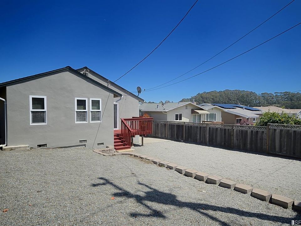1st image of 2761 Concord Way