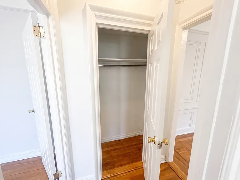 392 Saint Johns Pl #1 — Photo 8