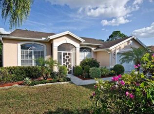 1896 Piccadilly Circu, Naples, FL 34112