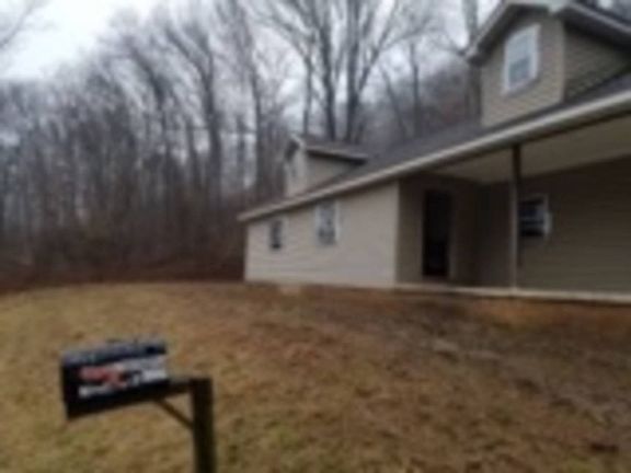 3rd image of 407 Holbrook Holw