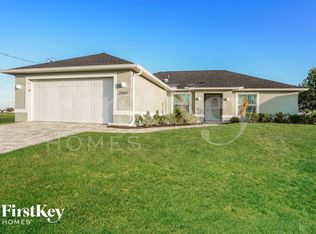 2309 NW 7th St, Cape Coral, FL 33993