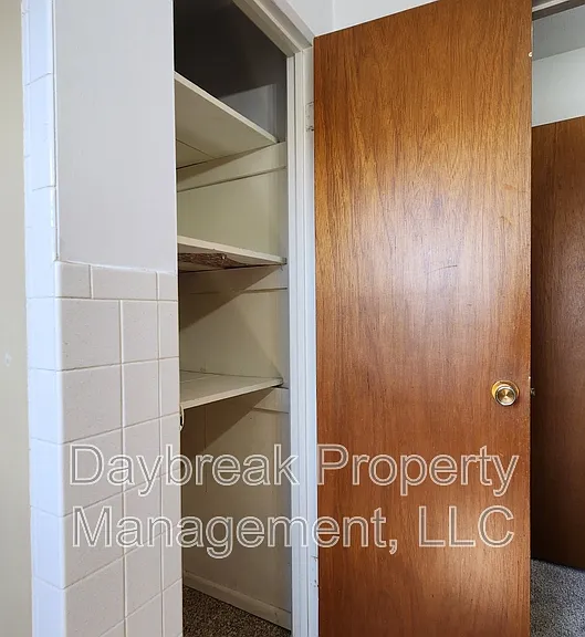 2913 8th St N #5 — Photo 12