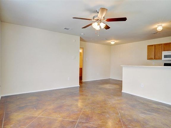 3rd image of 8009 Julie Ave
