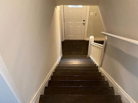4th image of 8047 S Blackstone Ave