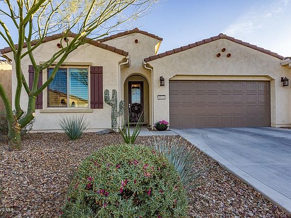 4th image of 1011 N Broken Hills Dr
