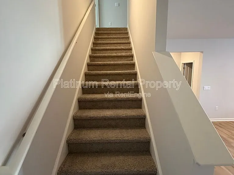 46 Rustin Rdg — Photo 14