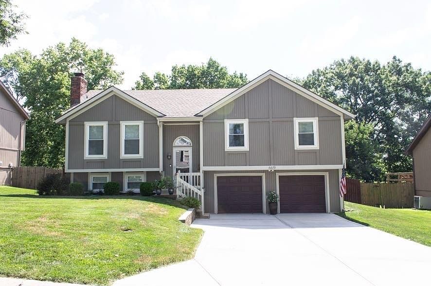 1st image of 6619 NW Sioux Dr
