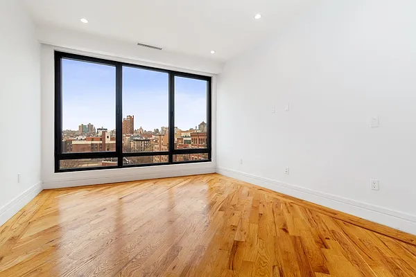 Rented by REAL New York | media 15