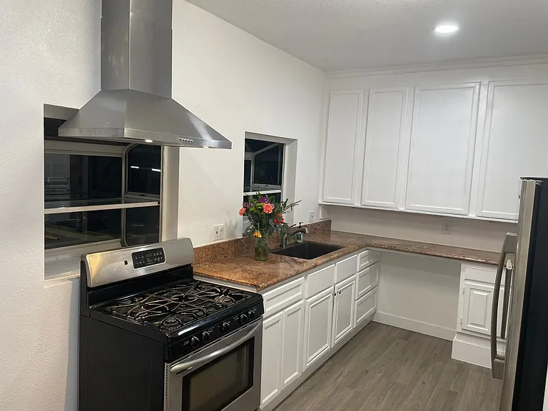 1824 S Arapahoe St #1/2 — Photo 6