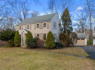 12 Woodacre Rd, Norwalk, CT 06850