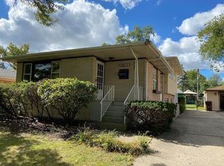 16384 Terry Ln, Oak Forest, IL
