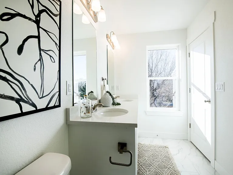 1506 Tyram Grv #101 — Photo 21