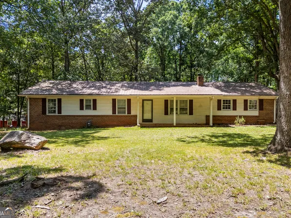 86 Woodland Dr, Danielsville, GA 30633