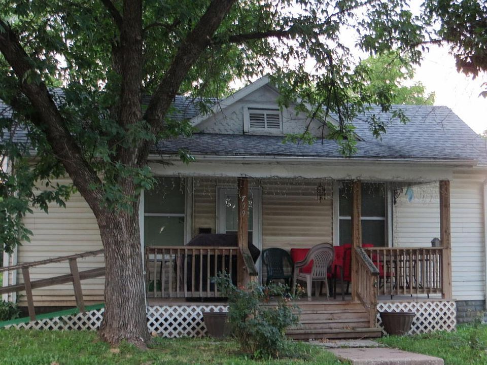 2nd image of 709 S Muldrow St
