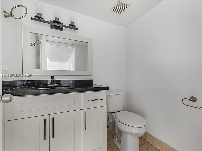 6768 SW 104th Ave — Photo 20