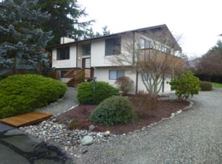 106 Vancouver Pl, Sequim, WA 98382