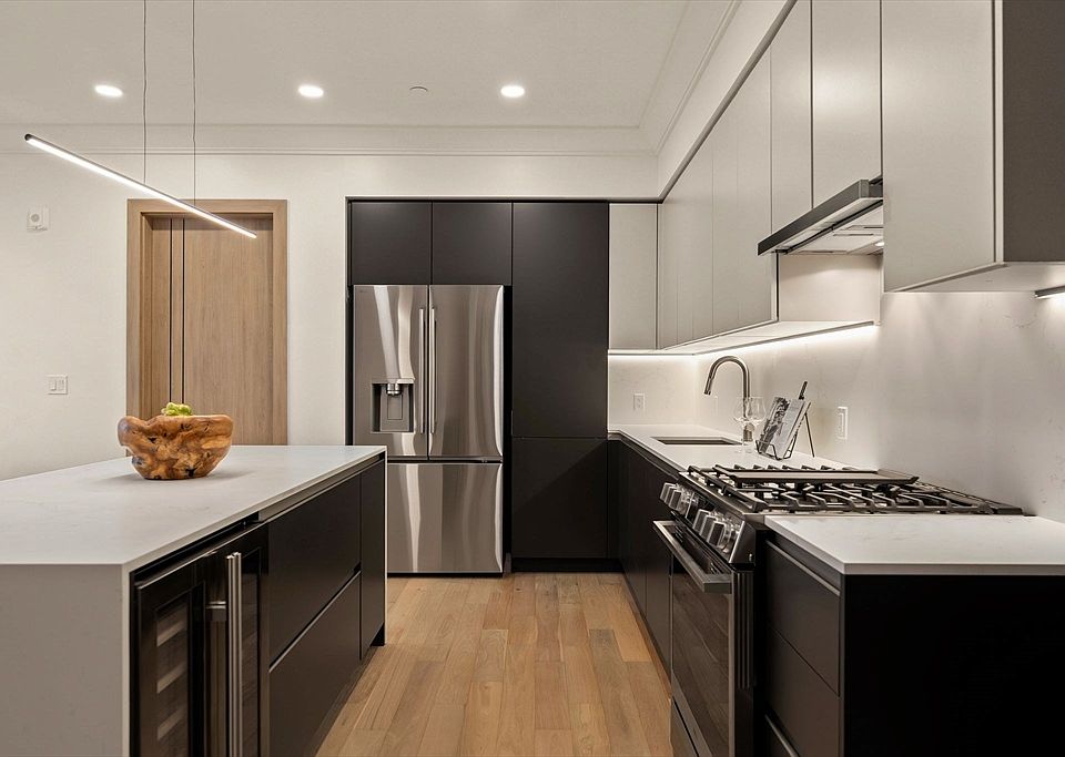 1st image of 388 Washington St #202