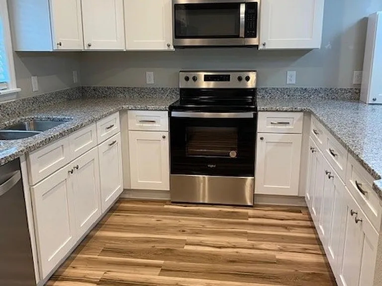 342 E Wisconsin Ave #1 — Photo 2