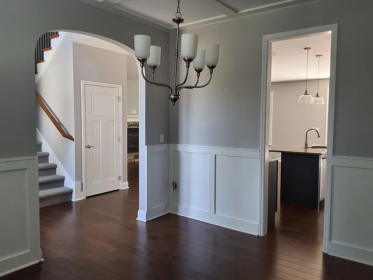 8914 Highbury Way — Photo 4