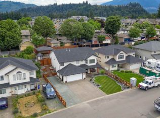 5730 Kathleen Dr, Chilliwack, BC V2R3Y8