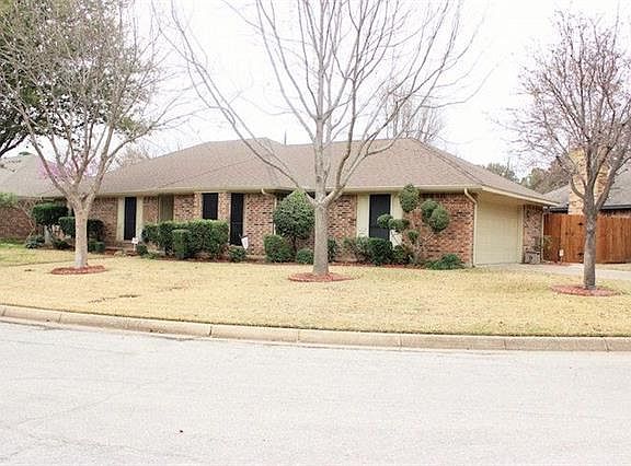 2nd image of 5715 Louise Way Dr