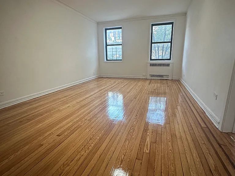 54 W 174th St #1J — Photo 1
