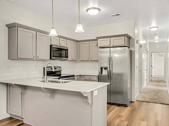 Kitchen Peninsula