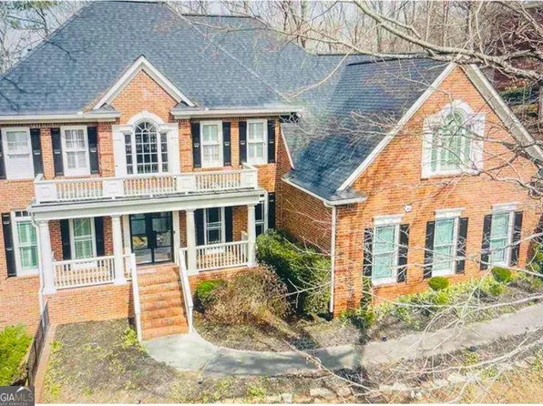 650 Vinings Estates Dr SE, Mableton, GA 30126