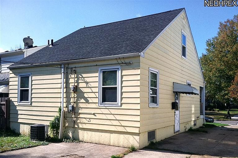 1st image of 4477 W 174th St
