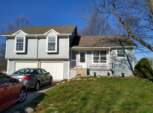 1404 SW Madison St, Lees Summit, MO 64081