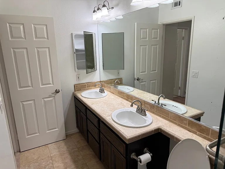 231 Camino Toluca — Photo 22