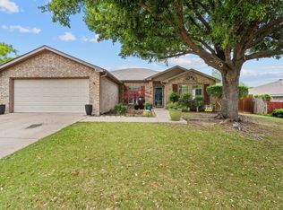 213 Cardinal Ct, Weatherford, TX 76086