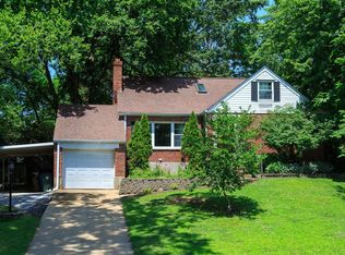 7369 Arlington Dr, Saint Louis, MO