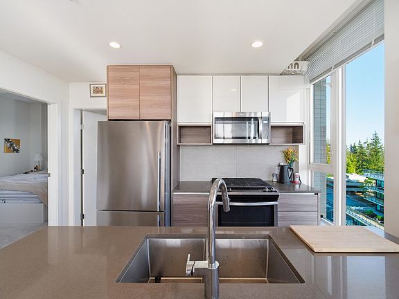 3rd image of 8850 University Cres #1308