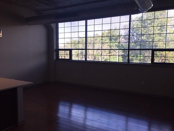 4th image of 550 Seneca St APT 103