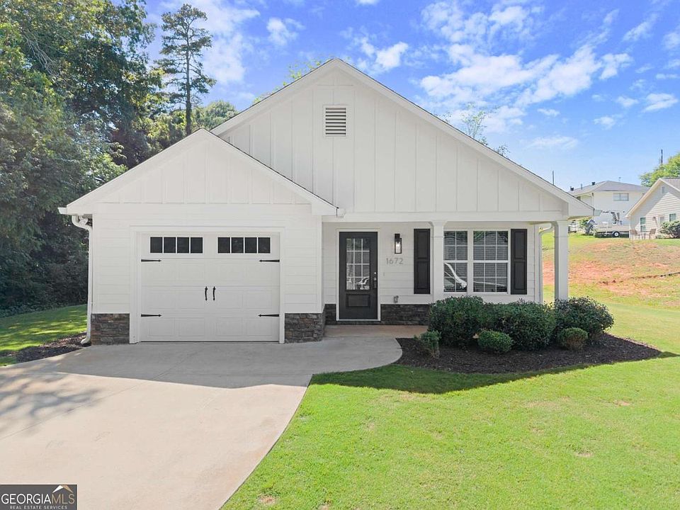 1st image of 1672 Meadowlark Ln