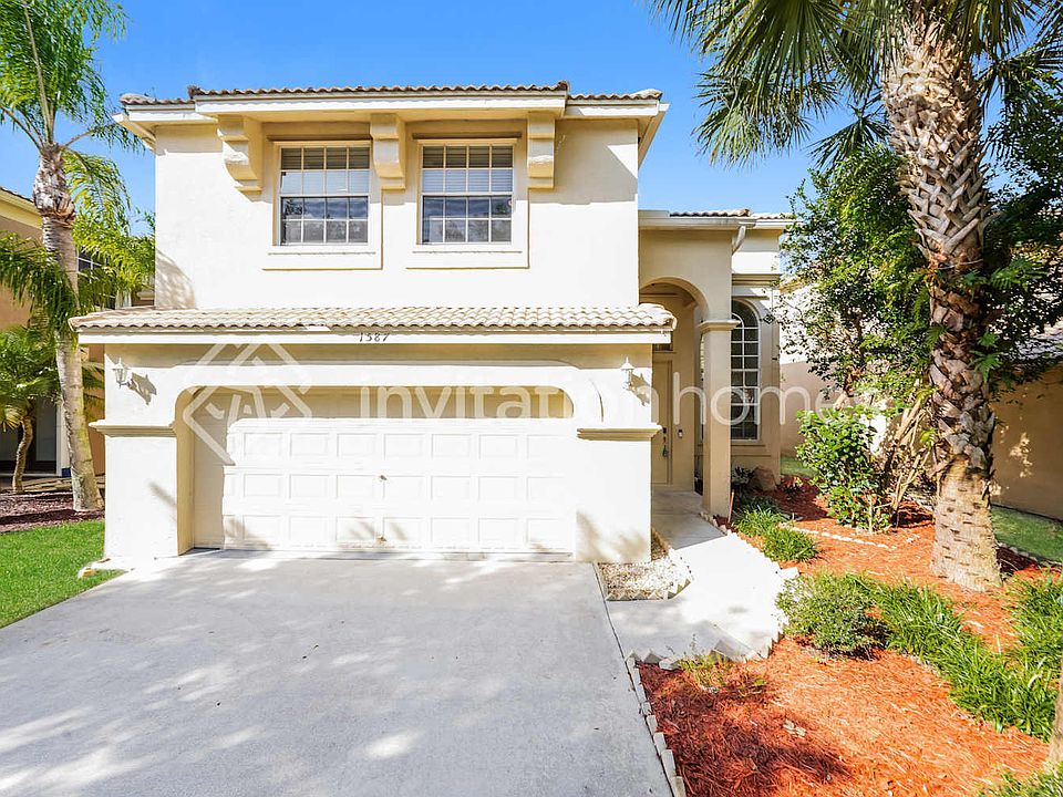 1st image of 1587 Briar Oak Dr
