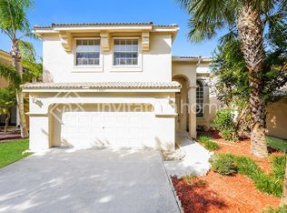 1587 Briar Oak Dr, Royal Palm Beach, FL 33411