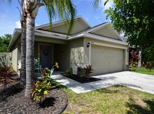 2304 Richwood Pike Dr, Ruskin, FL 33570
