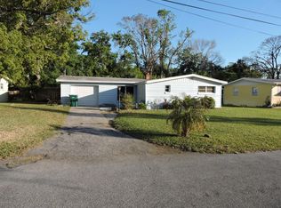 724 N Flamingo Dr, Holly Hill, FL 32117
