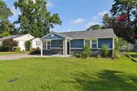 Karlaney Ave-S1807-001.jpg