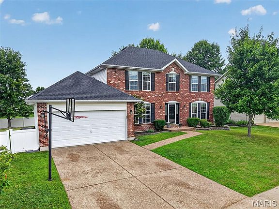 3rd image of 2917 Spring Blossom Dr