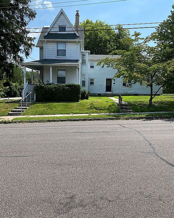 606 Heckel Ave