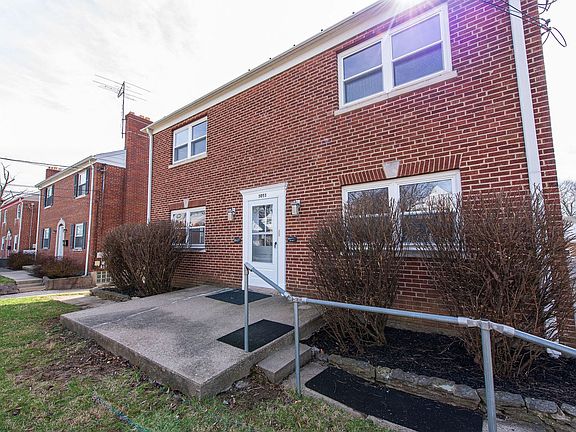 3rd image of 3053 N Hegry Cir #2