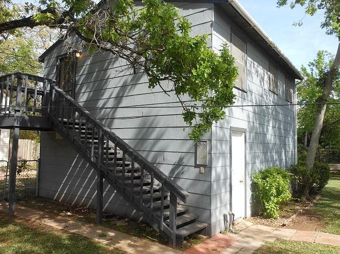 1st image of 301 Pershing Ave #A