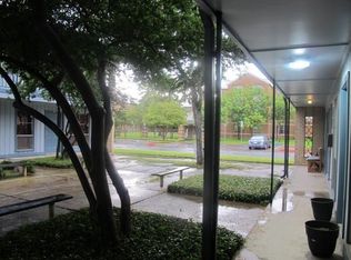 425 S Oak St #106, Arlington, TX 76010