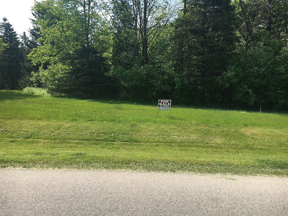 1st image of 18305 Tamarack Dr