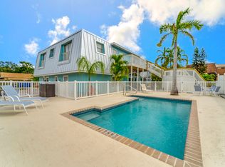 1135 Windsong Ln, Sarasota, FL 34242